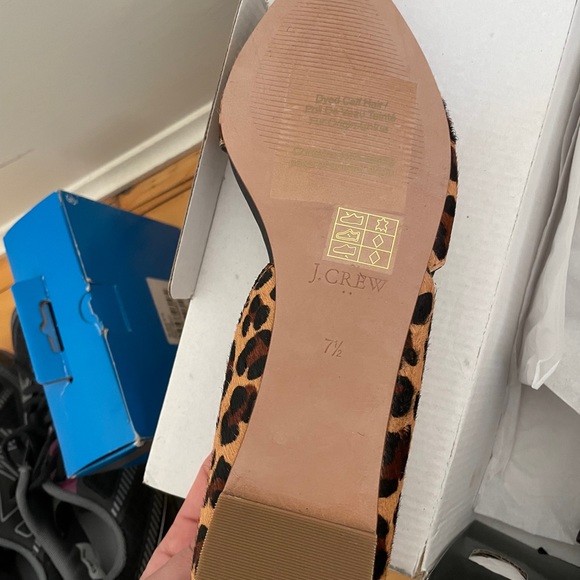 NWT and box J Crew leopard flat - Picture 3 of 3